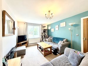 Living Room- click for photo gallery